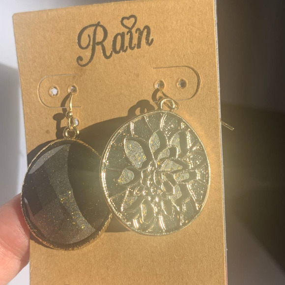 Rain shimmery granite earrings NWT - Picture 2 of 3